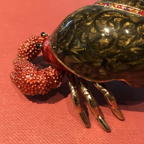 ❌SOLD❌Swarovski Crystal Keepsake Box: Hermit Crab - Picture 4 of 8